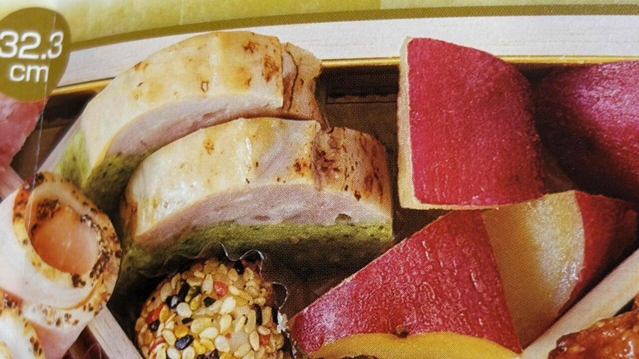 ジャパネットおせちの新登場のほうれん草と若鶏のテリーヌ。