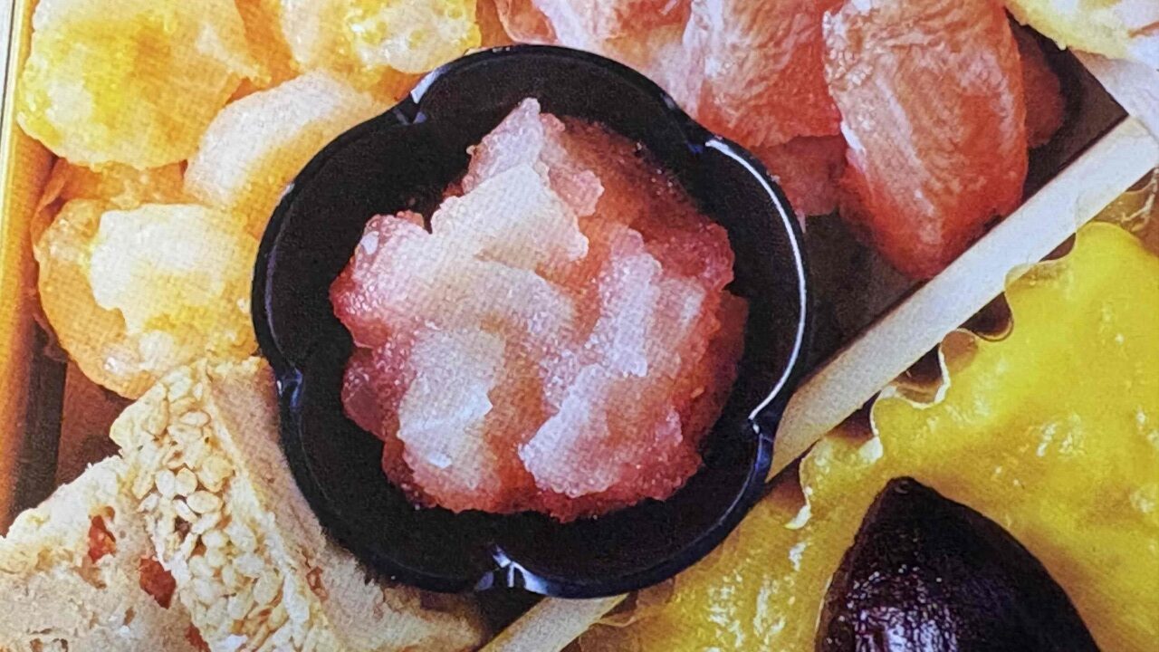 ジャパネットおせちの新登場の大根とイカの卵の紅白和え