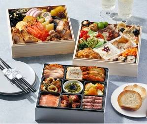 Oisixおせちの2025年販売の「高砂×DEAN&DELUCA」。