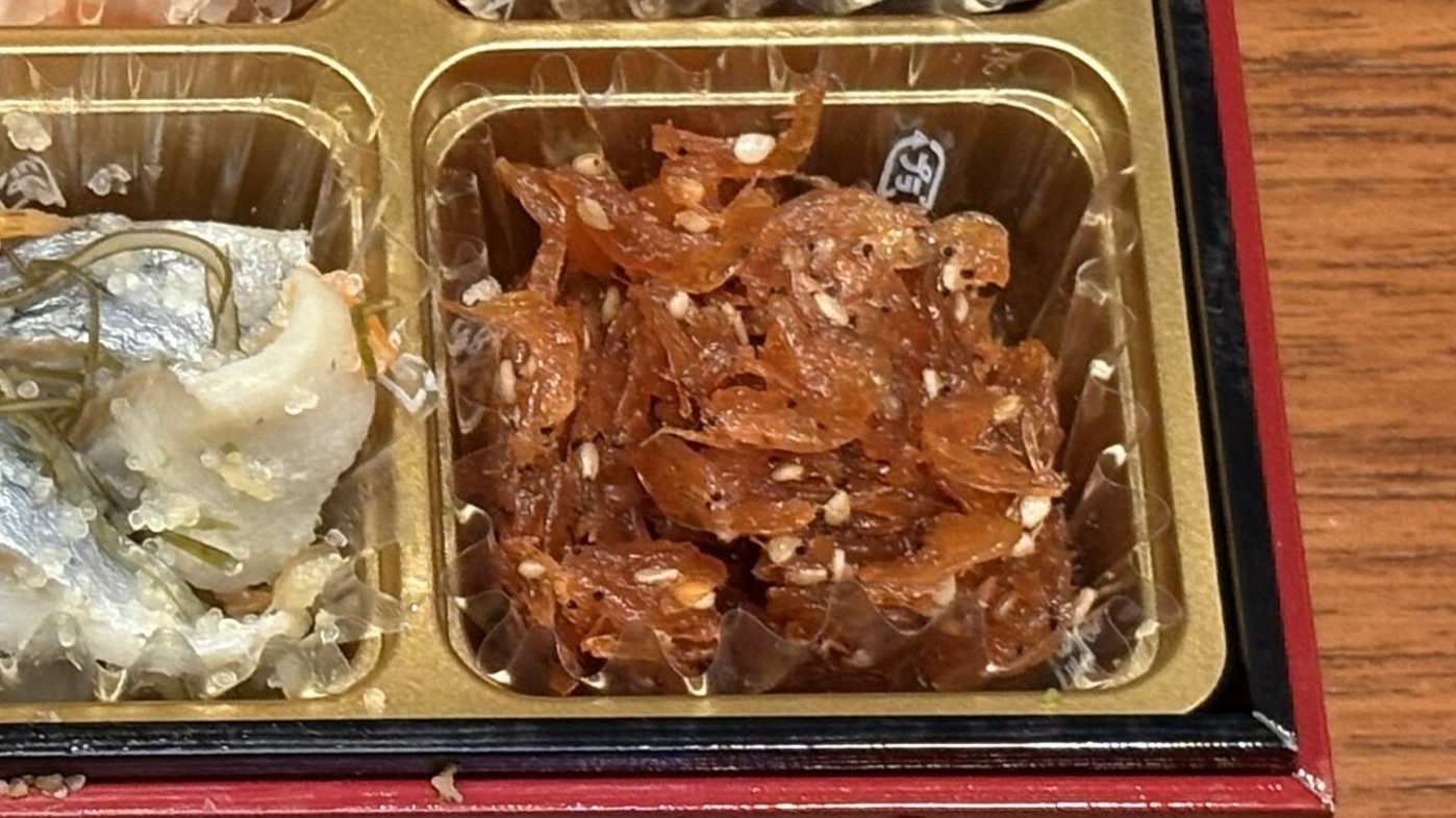 ベルーナおせち結の小えびの旨煮