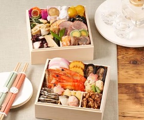 Oisixおせちの2025年販売の「栄福」。