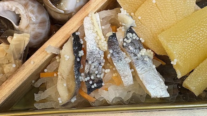 ジャパネットのとらふぐ皮の七味柚子和え、紅白なます