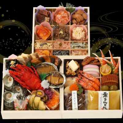 2025年発売の杵屋おせち「仙楽」。