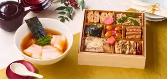 2027年版のオイシックスおせち「らぁ麺おせち」。