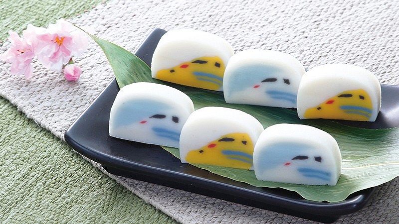籠清の新幹線かまぼこ。